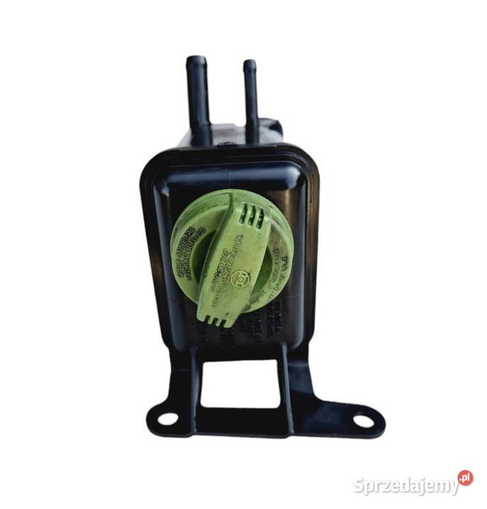 ZBIORNIK ZBIORNICZEK PŁYNU WSPOMAGANIA AUDI A4 Działoszyce