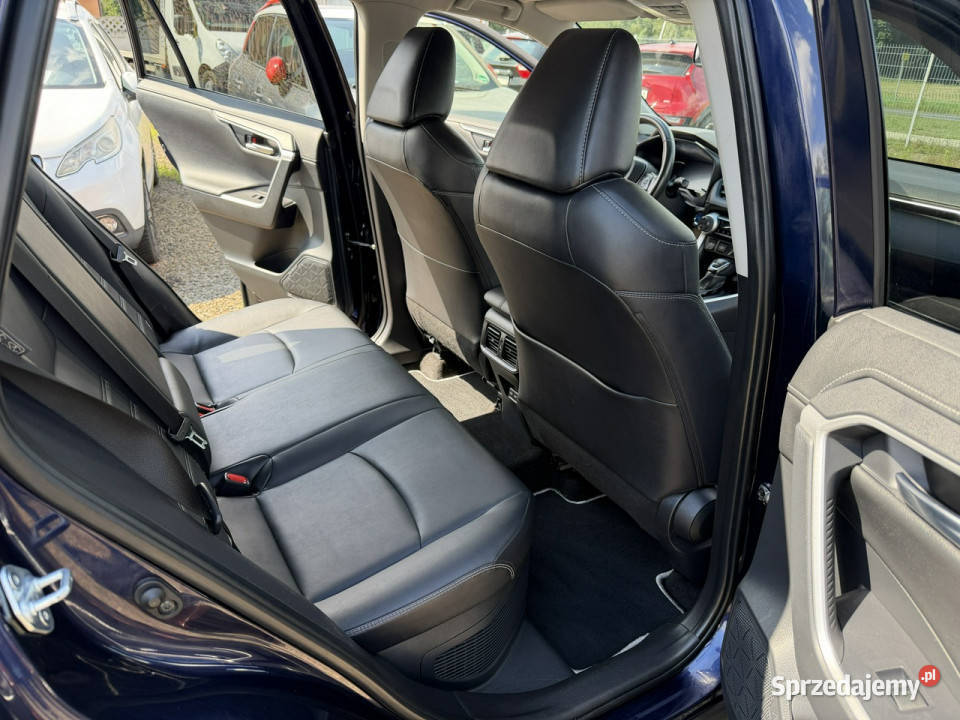 Toyota RAV4 Hybryda automat gwarancja V 2018 Zbąszyń sprzedam