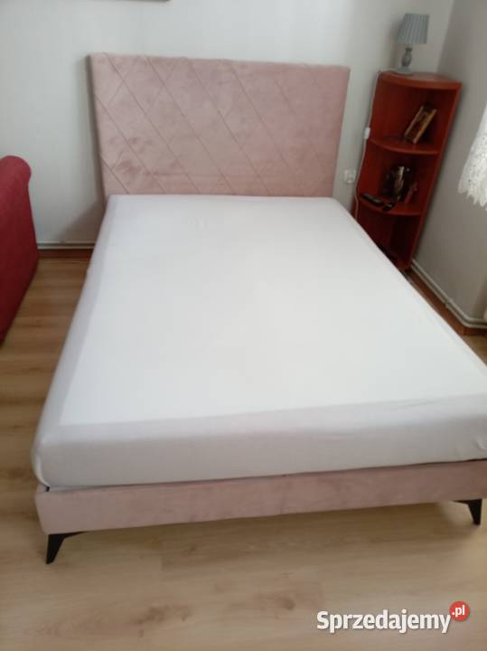 Łóżko140 200 Ostrów Wielkopolski sprzedam