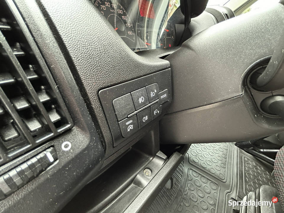 Peugeot Boxer L4H3 led kamera nawigacja tempomat ABS