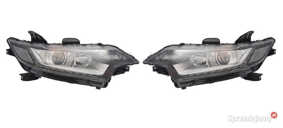 Mitsubishi Outlander 1521 Reflektor przedni Łódź