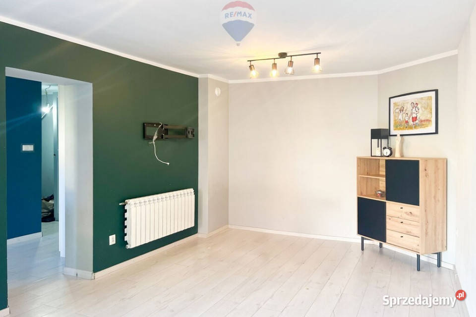 Dom 105 m2 Sade Budy szkoły i PKP