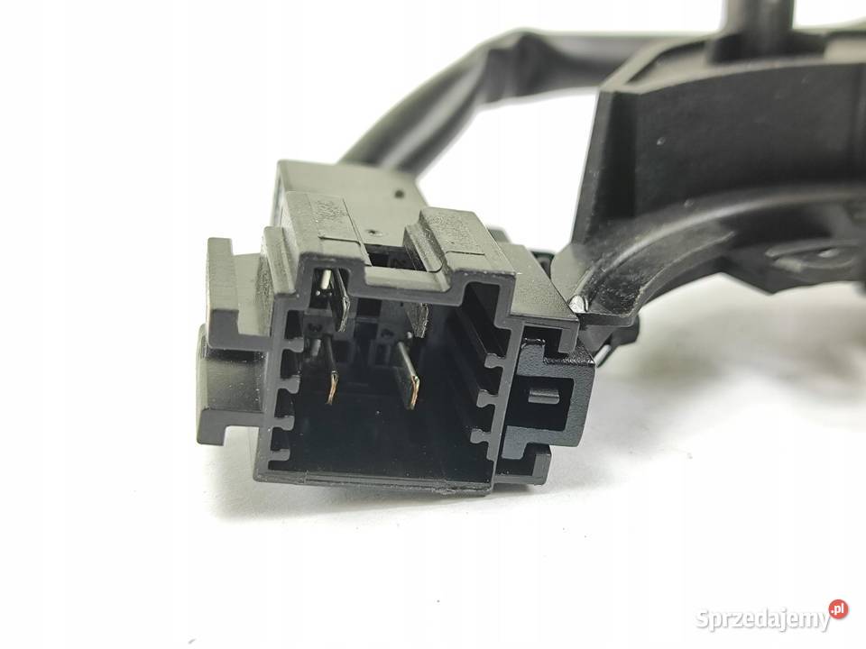 DŹWIGNIA ZWALNIACZ FOTELA PRAWY MERCEDES E COUPE lubelskie