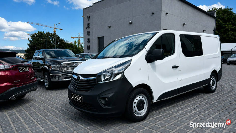 Opel Vivaro 16 CDTi 125 5osobowy przeszklony biały pomorskie Gdynia