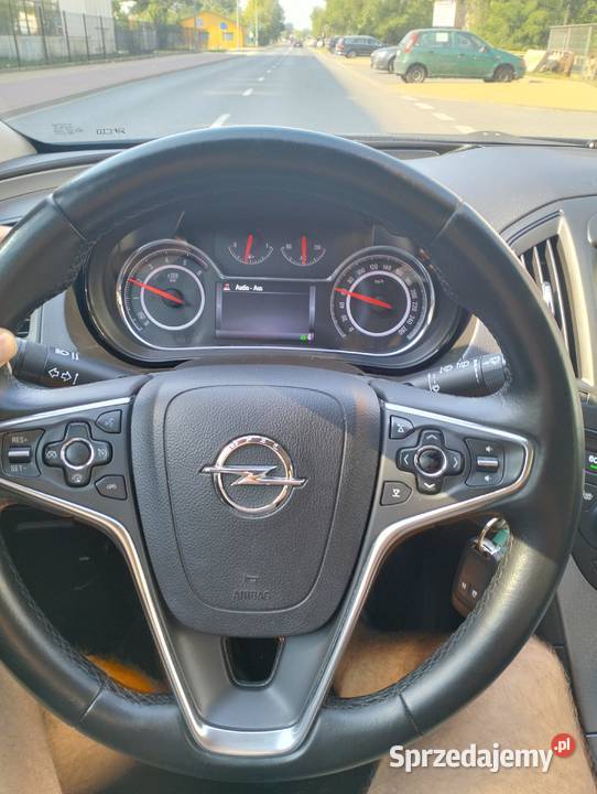 Opel Insignia Sports Tourer manualna wielkopolskie sprzedam