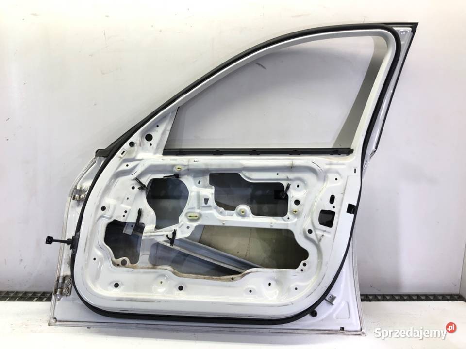 DRZWI PRAWY PRZÓD BMW E91 Kombi 0412