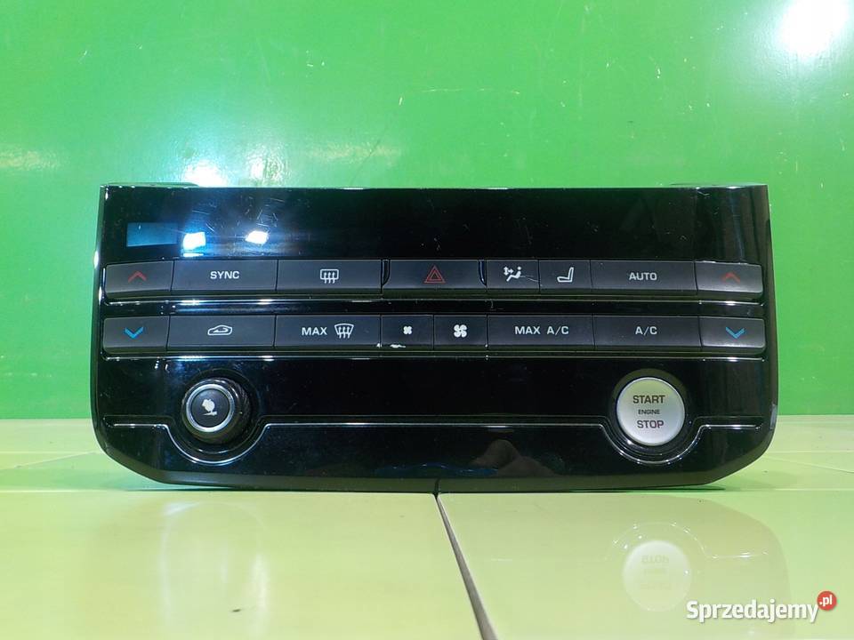 JAGUAR XE 20 D 16r SEDAN 4D panel klimatyzacji Suków