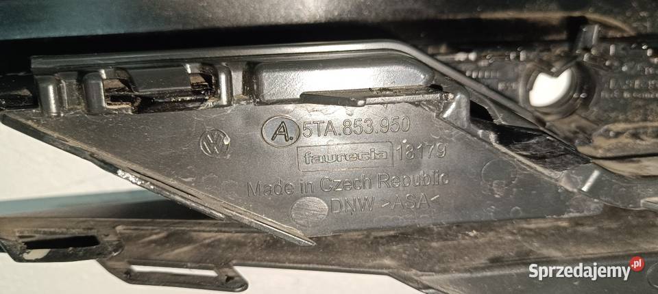 VW TOURAN II RLINE KRATKA ZDERZAKA PRAWA