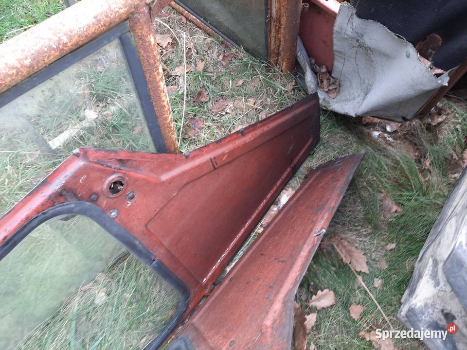 Kabina Ursus C330 kabina rurkowa kompletna Pozostałe Bucze