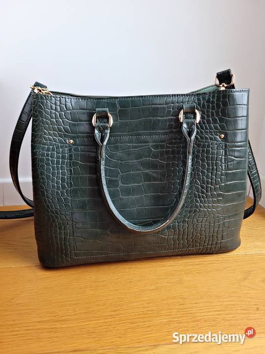 Zielona torebka na ramię okucie w kolorze złotym Dla kobiet