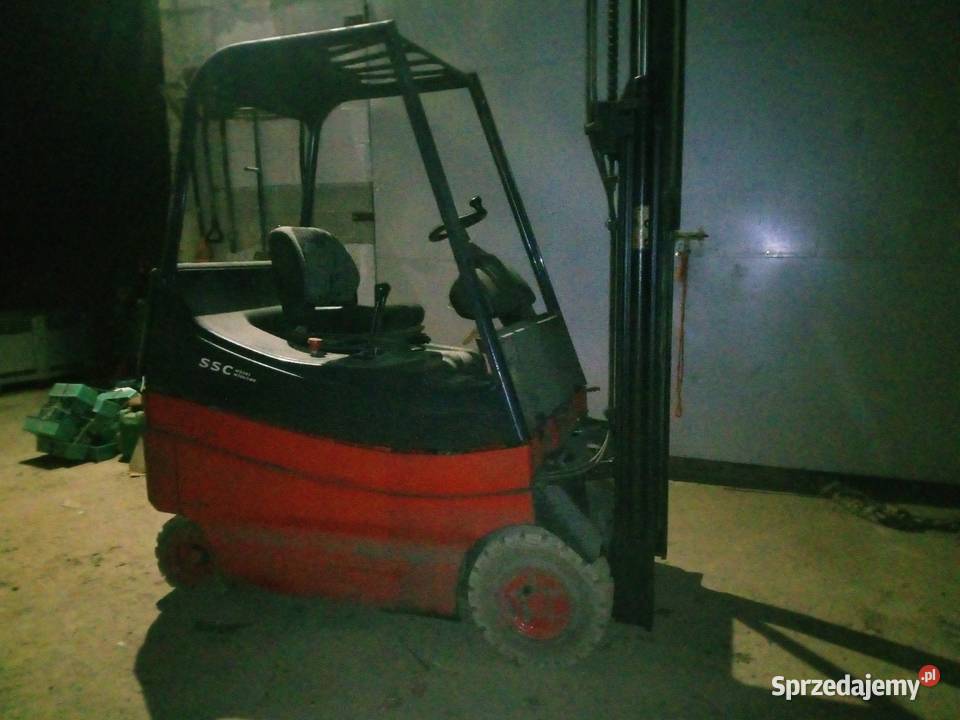 Wózek widłowy Linde e 25 Wózki widłowe Bulkowo
