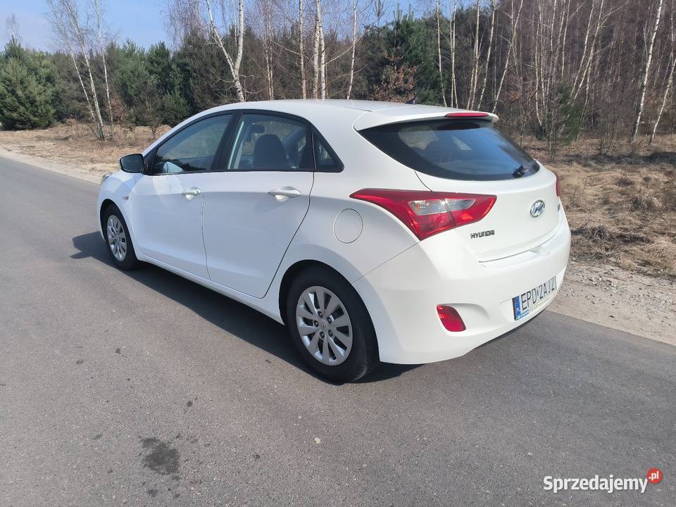 Sprzedam Hyundai i30 110 16CRDI 2016 Sarnówek