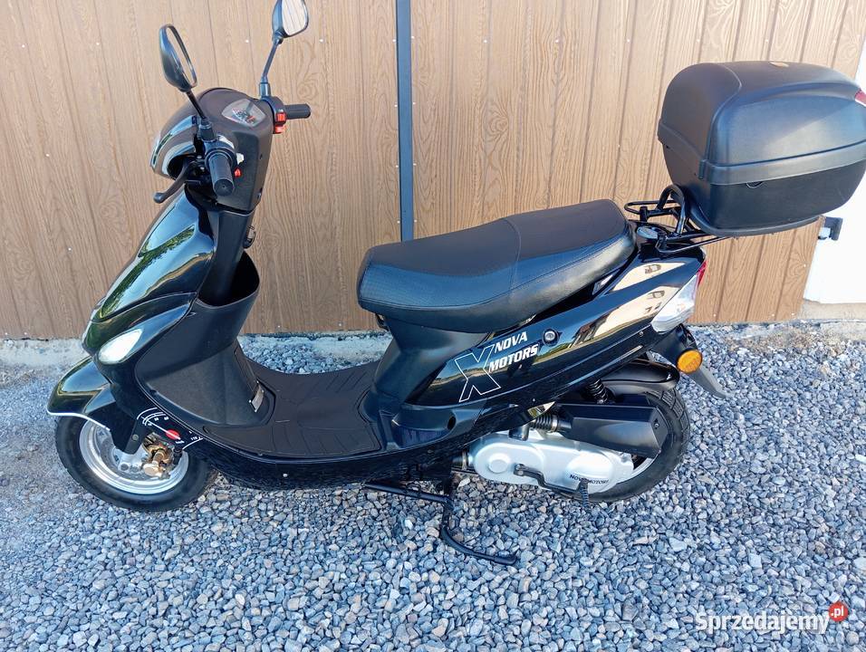 Skuter Nova Motors 50zadbany 2017r stan kufry Bychawa