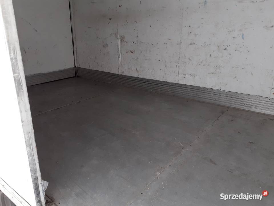 Kontener zabudowa izoterma magazyn iveco daily świętokrzyskie Starachowice