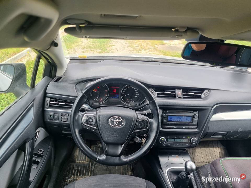 Toyota Avensis Kombi 20 d4d Salon Polska 2000cm3 sprzedam
