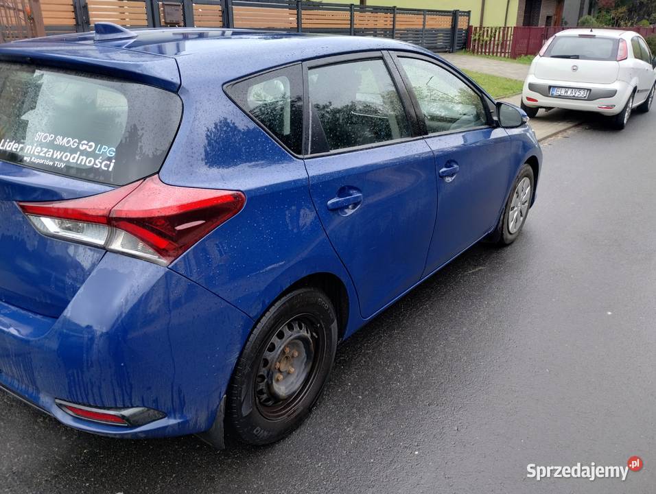 Toyota Auris 133 benz LPG przeb 271320 Łódź sprzedam
