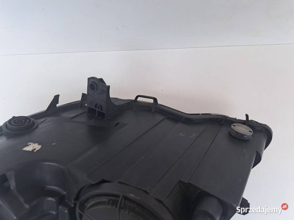 OPEL CORSA D LAMPA PRZÓD PRZEDNIA PRAWA EUROPA