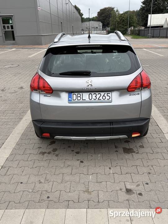Peugeot 2008 12 Benzyna 110 2016 r Bolesławiec
