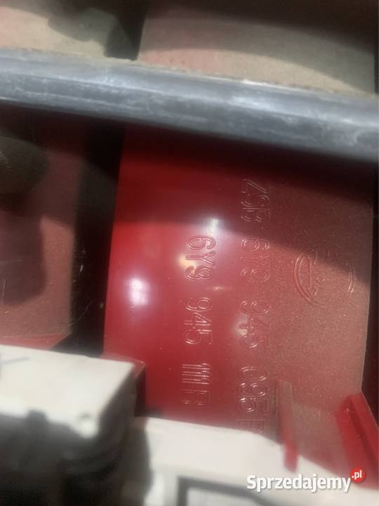 Lampa lewy tył 6Y9945095B skoda fabia 1 I