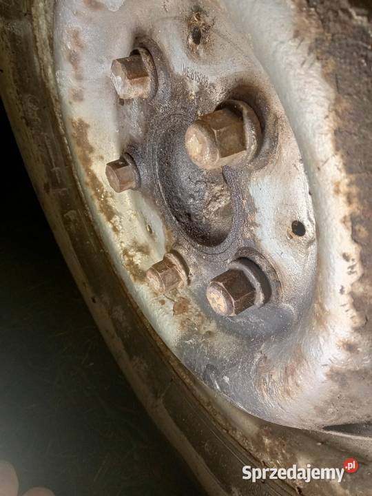 Mercedes kaczka t1 t2 śruby kół szpilki dostawcze Działyń sprzedam