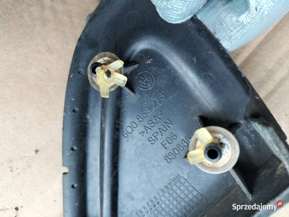 VW POLO MK4 9N 3D TRÓJKĄT LEWY LUSTERKA ZAŚLEPKA lubelskie Kamień-Kolonia