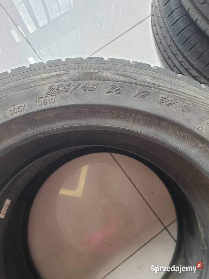 Opony Michelin Pilot Sport3 23545ZR17 Samochodowe