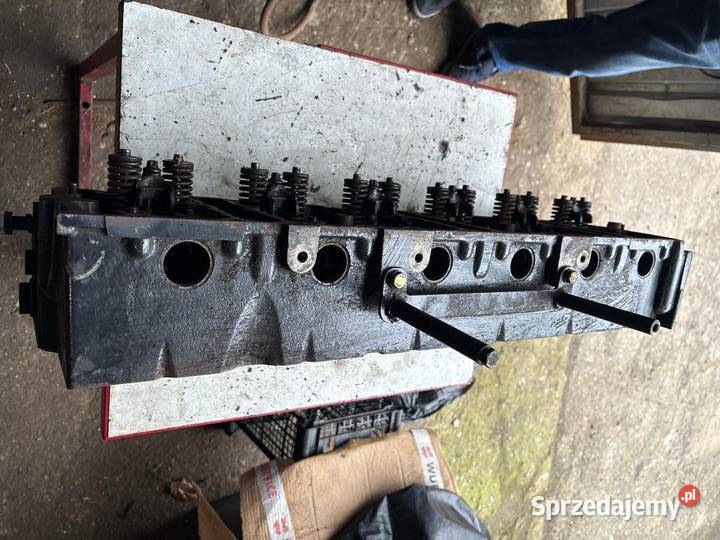 deutz 2012 2013 głowica 6 cylindrów pomorskie Sierakowice