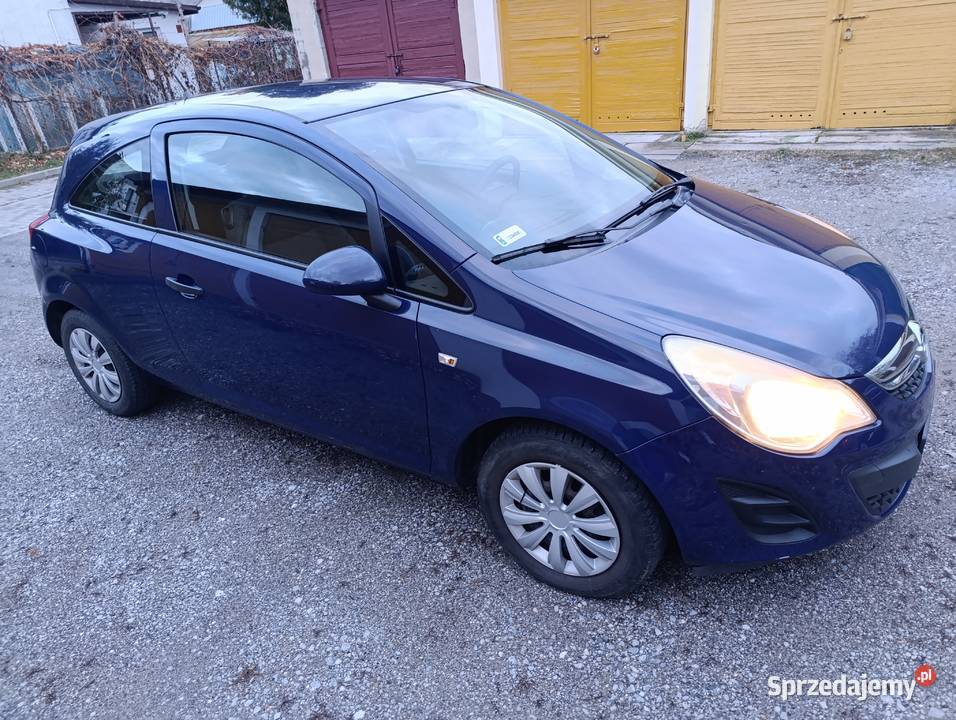 Opel Corsa 13 D oszczędny długie opłaty 2012r gniazdo AUX Zamość
