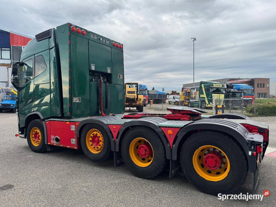 Ciagnik siodlowy 8x4 do ciezkiego transportu Ciągniki siodłowe Motoryzacja Warszawa