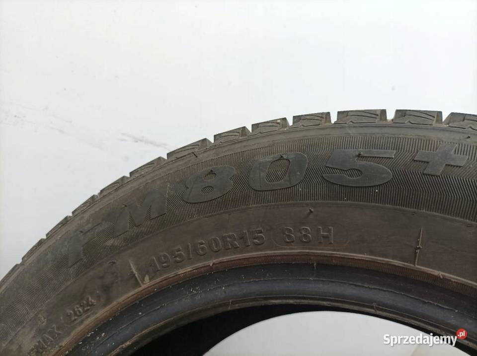 2x OPONA ZIMOWA FIREMAX FM805 19560R15 2624799MM sprzedam