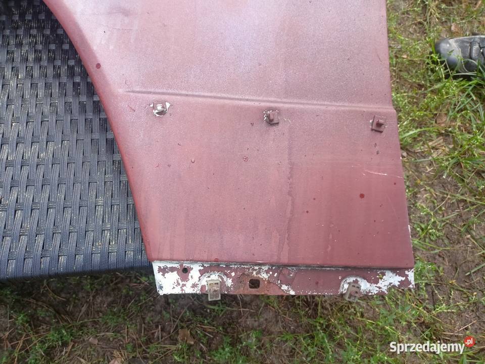 Mercedes 190 W201 błotnik lewy przód oryginał Karoseria Części samochodowe Skarżysko-Kamienna