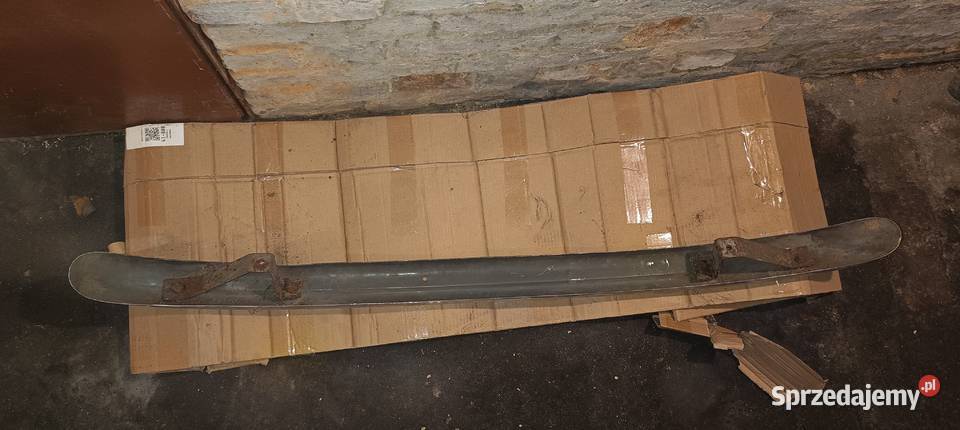 Błotnik lewy nowy do Syreny 105 Bosto R20 Zderzaki Zabrze