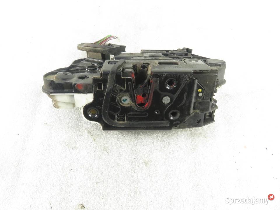 ZAMEK LEWY PRZEDNI VW POLO V 5K1837015B osobowe małopolskie