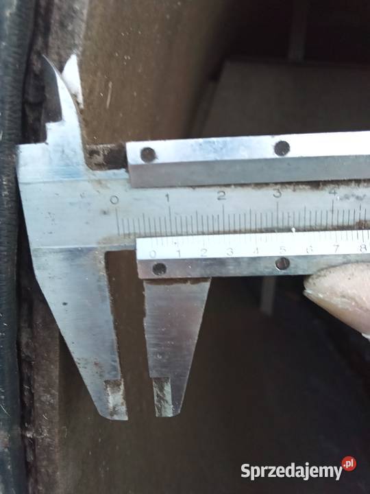 BECZKOWÓZ 8 L nieuszkodzony Do hodowli zwierząt Radomin sprzedam