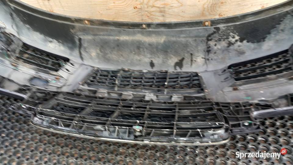 AUDI A6 C6 ZDERZAK PRZÓD HALOGEN Zbierkowo sprzedam