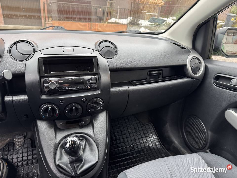 Mazda 2 13 2008 Nowa Ruda sprzedam