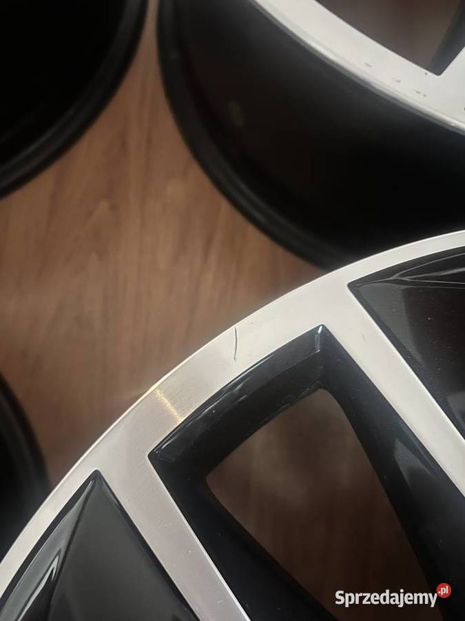 Oryginalne felgi SEAT Cupra Leon FR 19 5x112 OEM