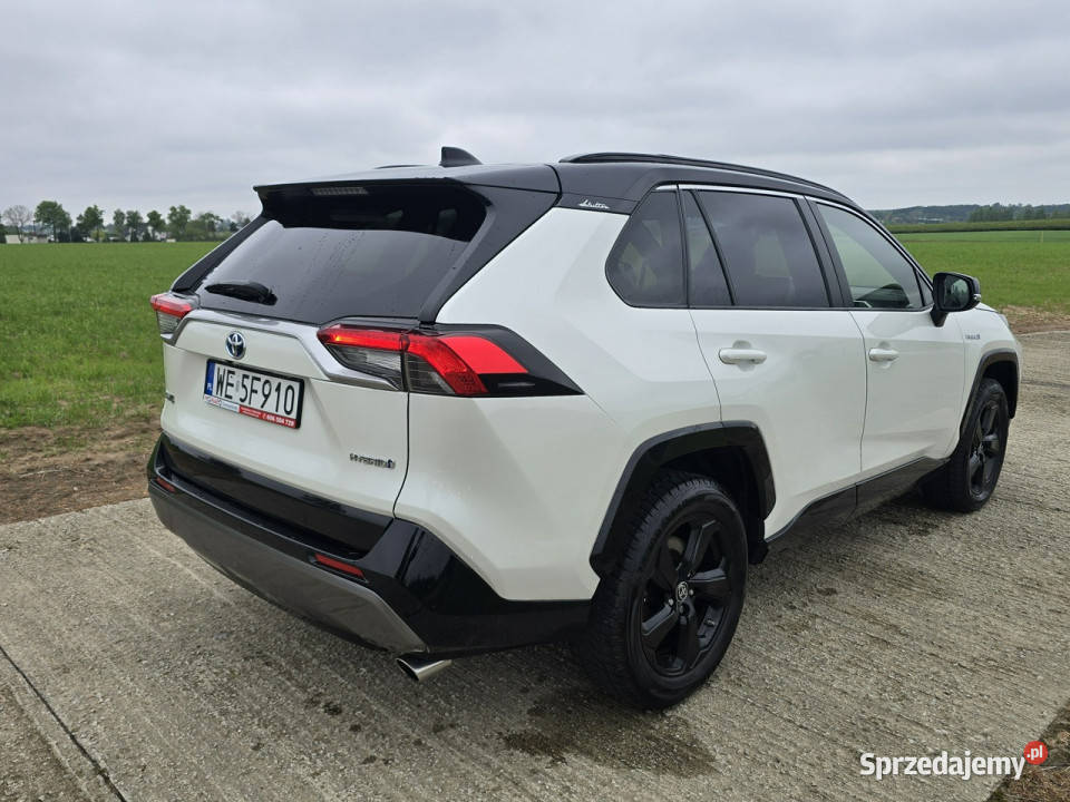 Toyota RAV4 SELECTION 25 HYBRYDA Biała perła 4/5