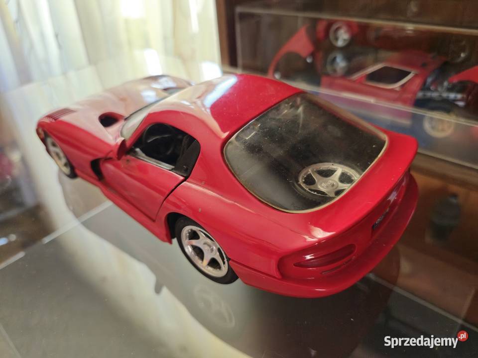 Model Dodge Viper 118 Maisto Legnica sprzedam