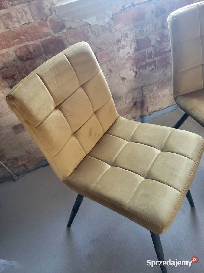4 nowe krzesła w kolorze żółtym