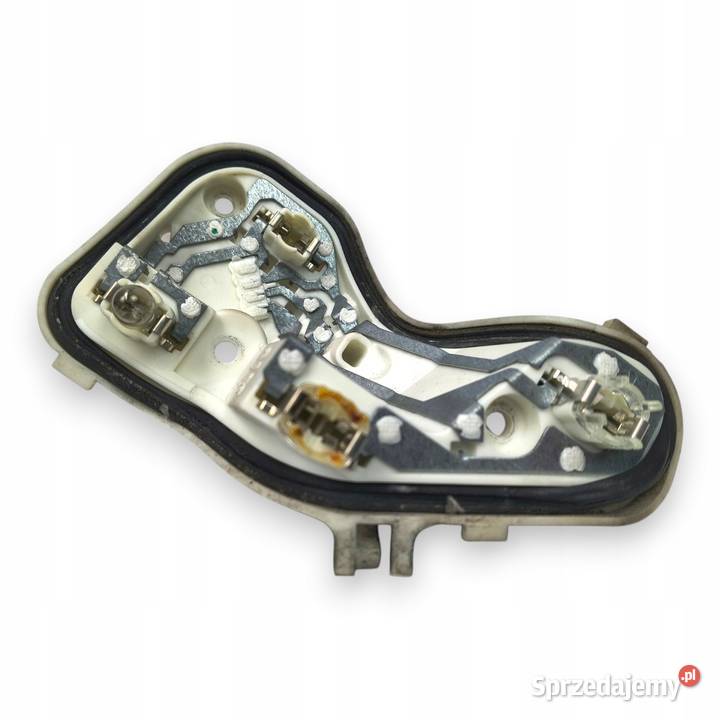 WKŁAD TYLNEJ LAMPY Opel Astra J HTB tylniej osobowe Chełm