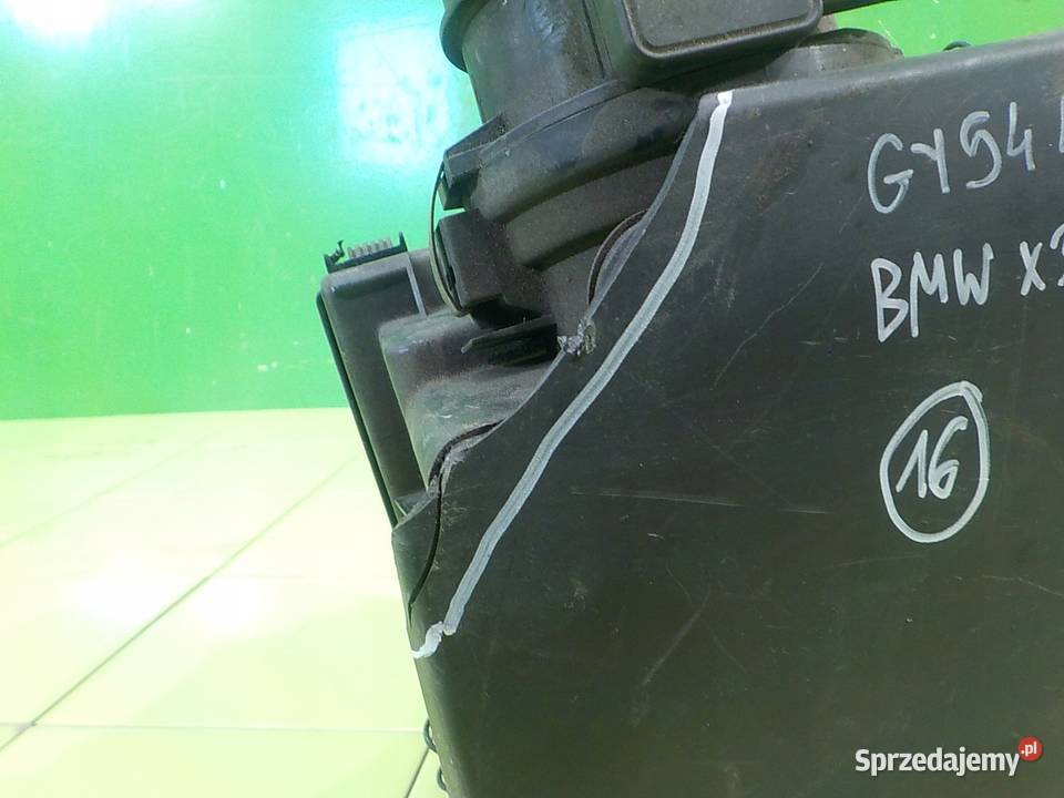 BMW X3 E83 30 B AUT 04r 5D obudowa filtra Suków