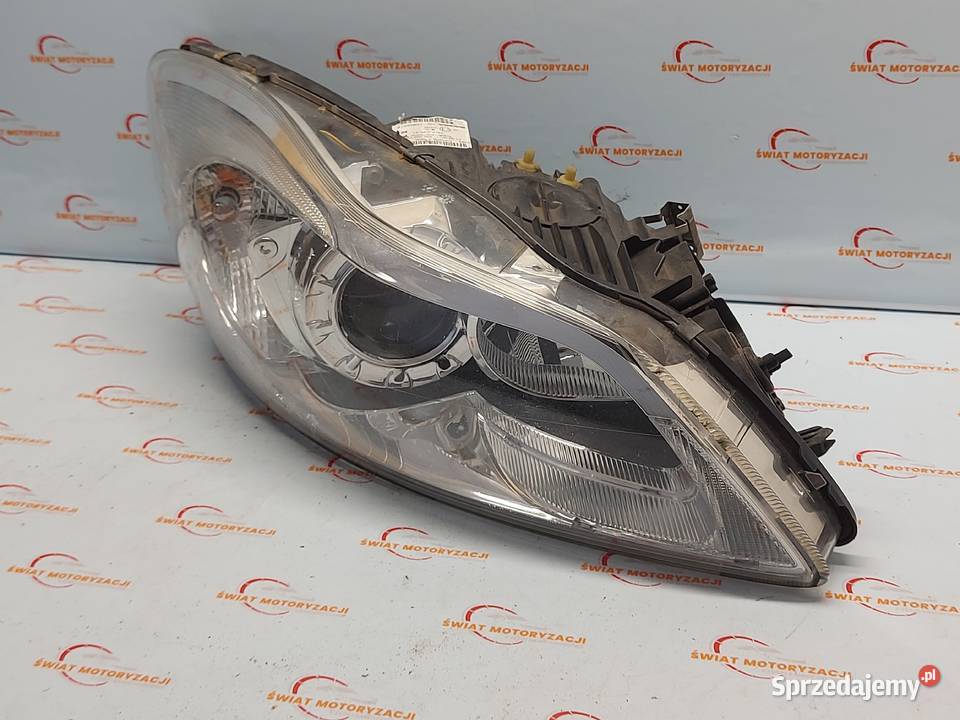 VOLVO C30 12r lampa prawa przód 31299821 ANGLIK
