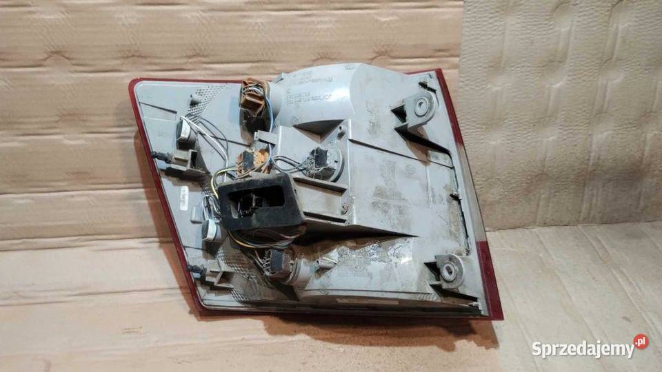 Lampa Tyl Prawa Skoda Octavia III 3 5E Kombi Motoryzacja