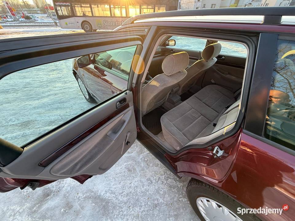 Audi A4 B5 18 ADR 1998 Zadbane 2 komplety kół manualna mazowieckie Płock