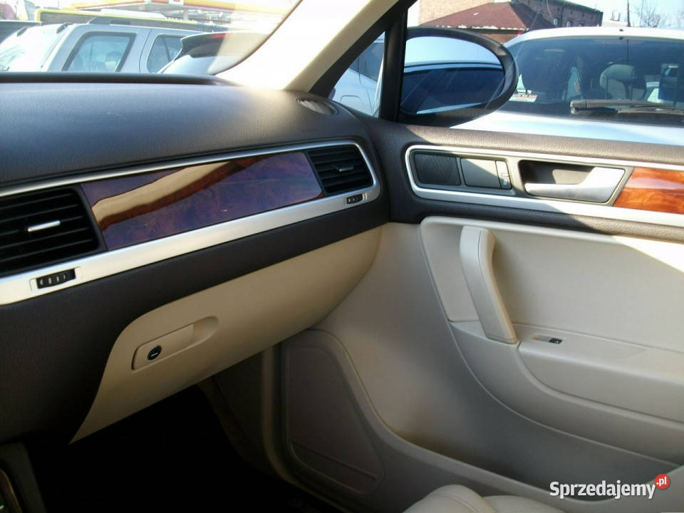 Volkswagen Touareg Volkswagen Touareg II 2010 nieuszkodzony Katowice