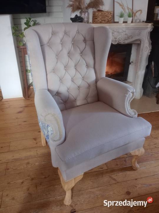 Fotel uszak pełnej renowacji Stylowy wielkopolskie Lusówko