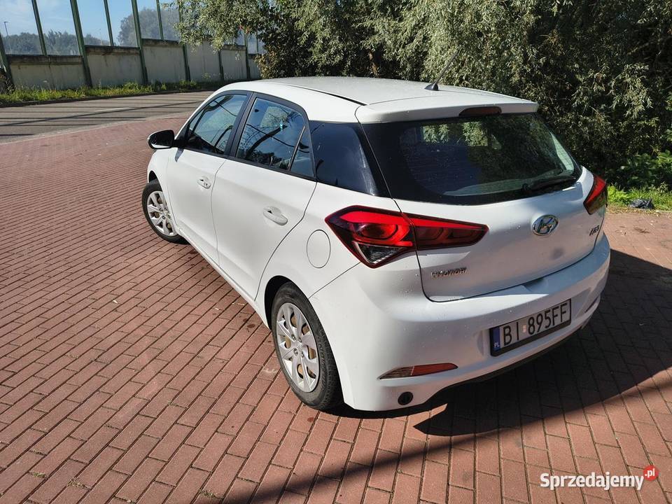 Hyundai i20 12 75 BenzynaLPG i20 Białystok sprzedam