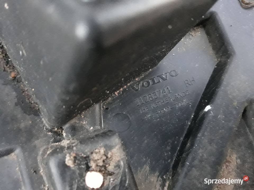 VOLVO V40 ŚLIZG ZDERZAKA PRAWY PRZÓD 31283741 Międzychód
