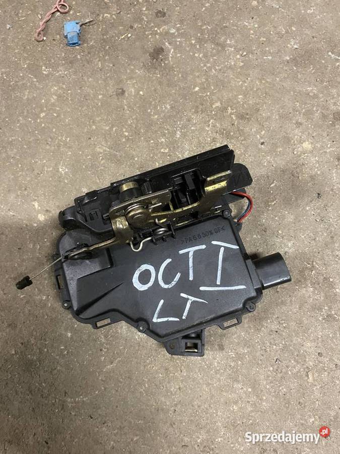 Sprzedam dwa zamknij lewy tył